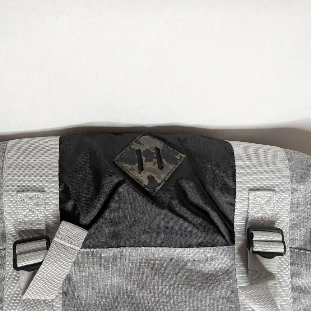 Jansport Heather Gray Duffle Bag Men's Gym Workout Travel Weekender Luggage